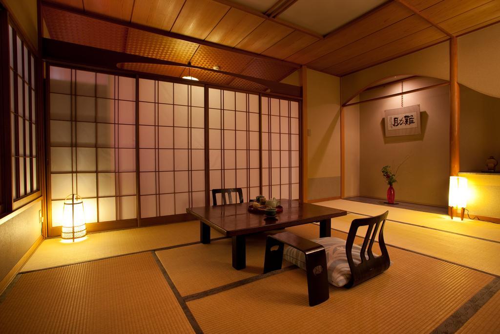 ホテルEbisuya 伊豆市 部屋 写真